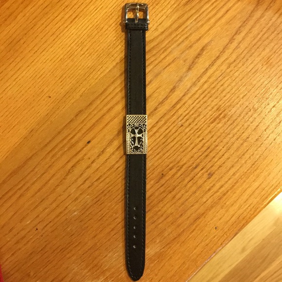 Cross Bracelet - Picture 2 of 4